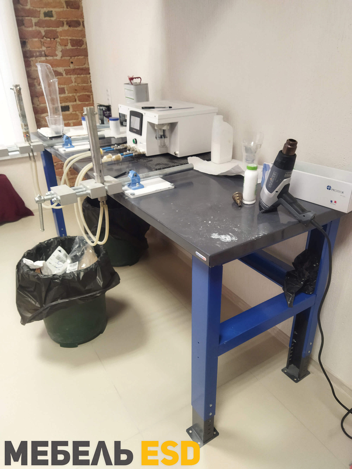 PLC 10.0-М Стол металлический на колесах 1000х700 мм